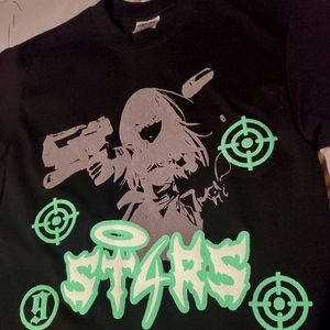 Anime girl tee (glows)